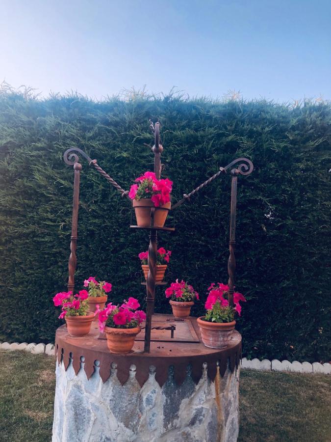 Hotel La Barrosa Abejar Bagian luar foto
